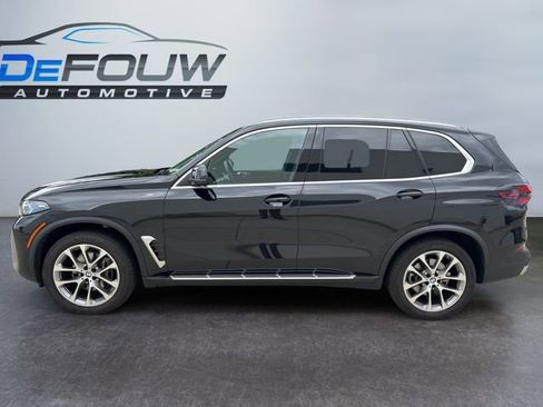 Certified 2025 BMW X5 xDrive40i w/ Climate Comfort Package image 19