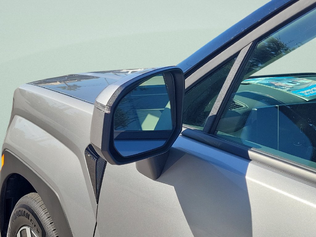 Certified 2025 Hyundai Santa Fe SEL FWD image 28