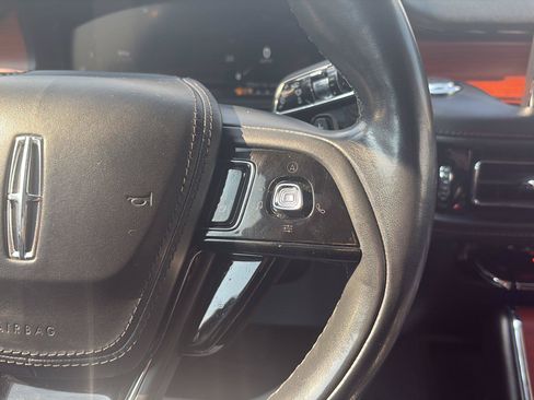 Used 2021 Lincoln Aviator Reserve w/ Equipment Group 210A AWD/4WD image 27