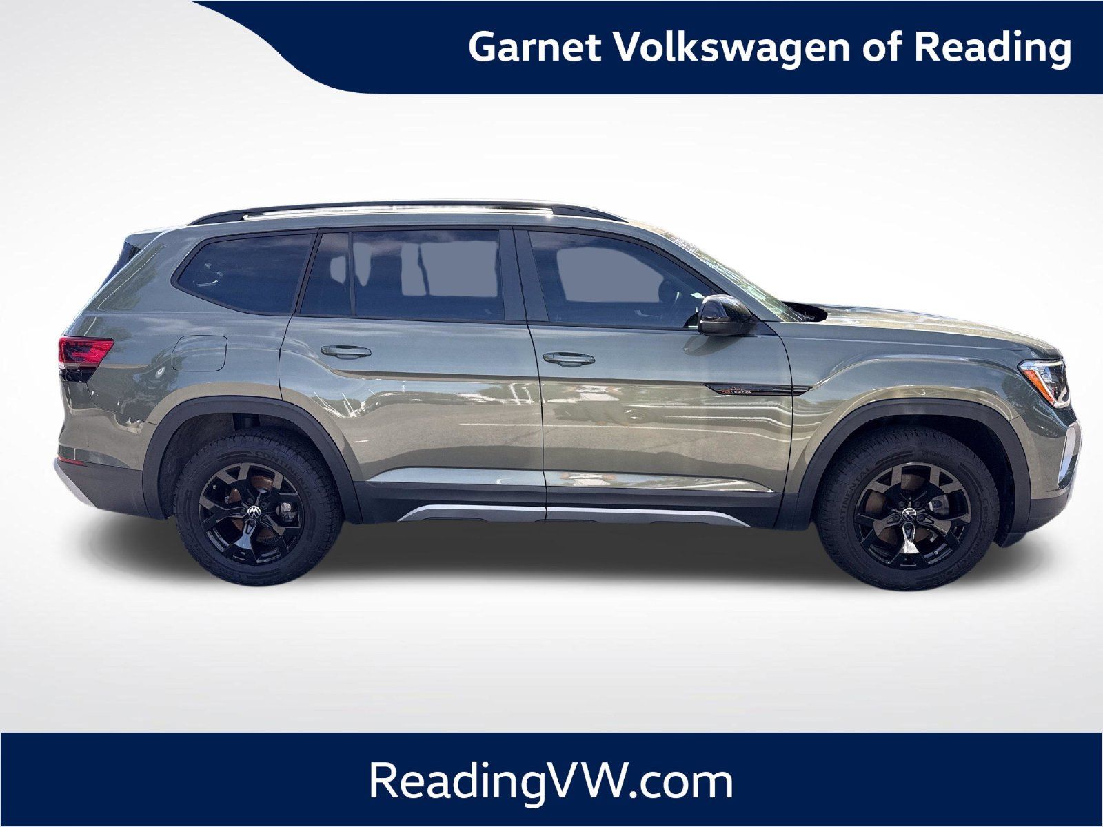 Certified 2025 Volkswagen Atlas Peak Edition SE AWD/4WD image 6