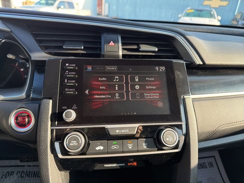 Used 2019 Honda Civic Sport image 18