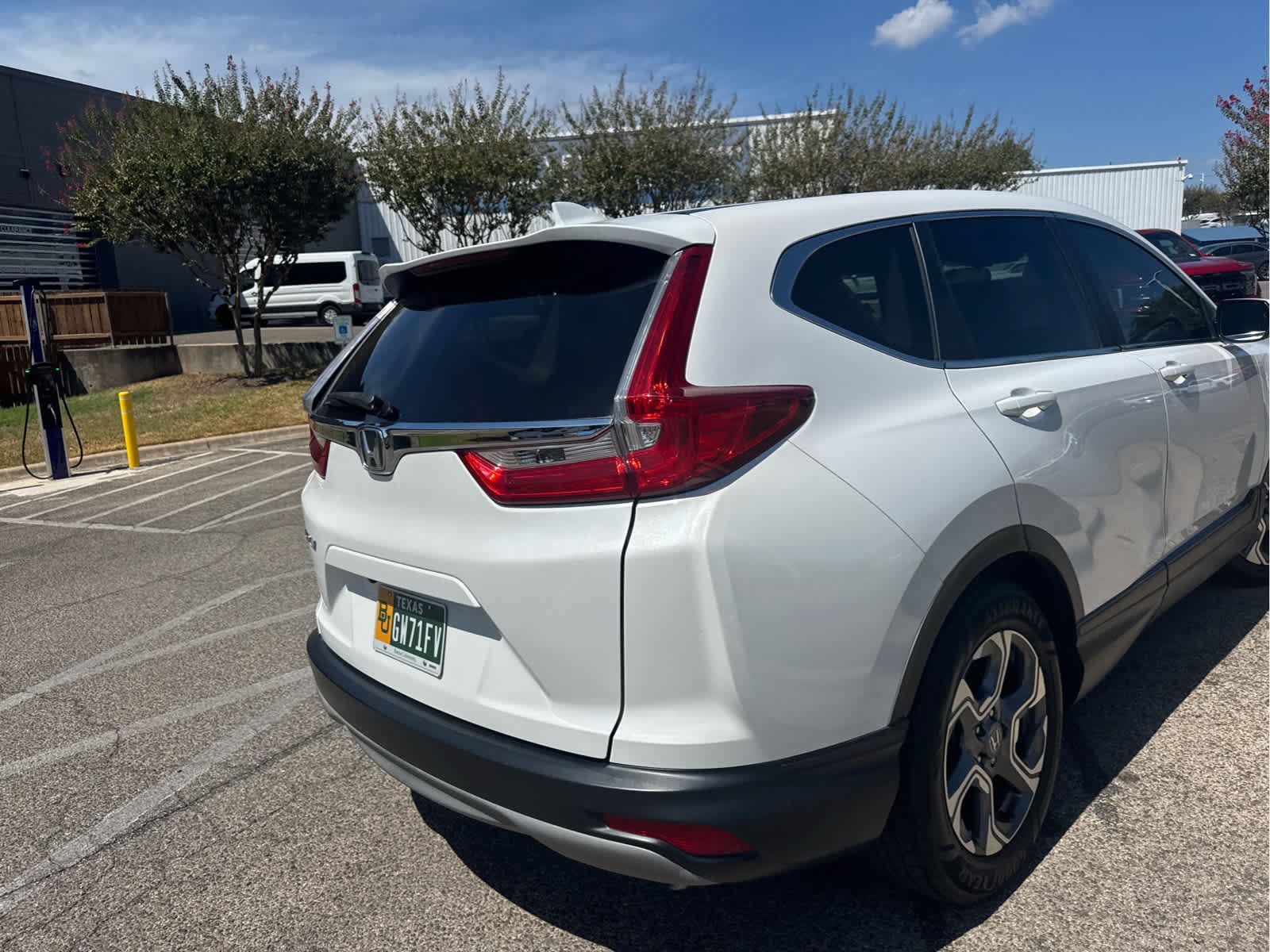 Used 2019 Honda CR-V EX image 3
