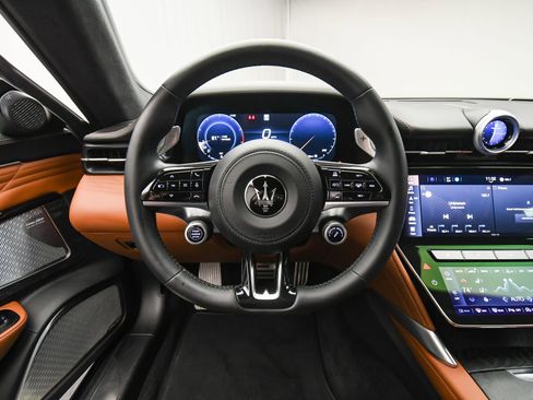 Used 2024 Maserati GranTurismo Modena image 14