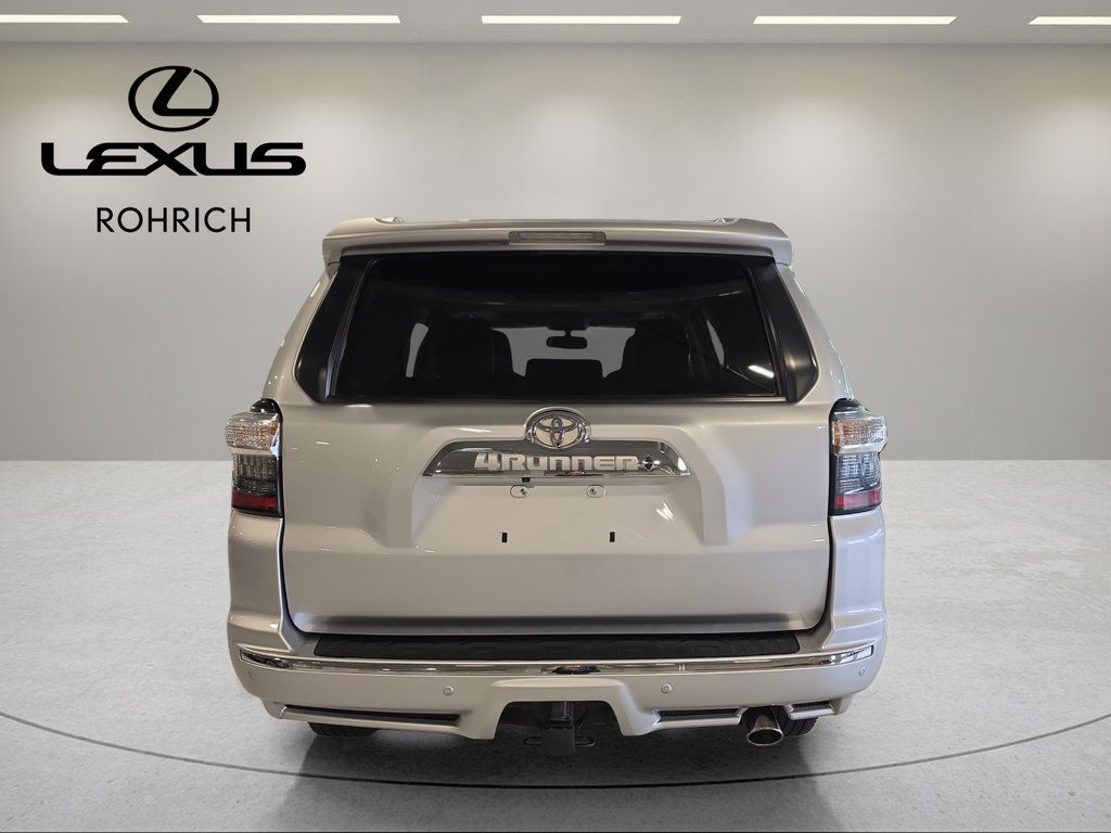 Used 2019 Toyota 4Runner Limited AWD/4WD image 7