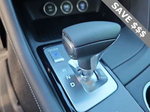 Used 2026 Genesis G70 2.5T image 21