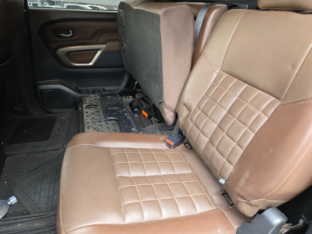 Used 2021 Nissan Titan Platinum Reserve w/ Moonroof Package AWD/4WD image 20