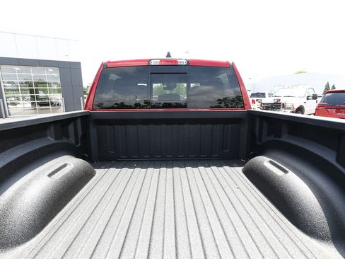 New 2026 RAM 1500 Big Horn AWD/4WD image 7