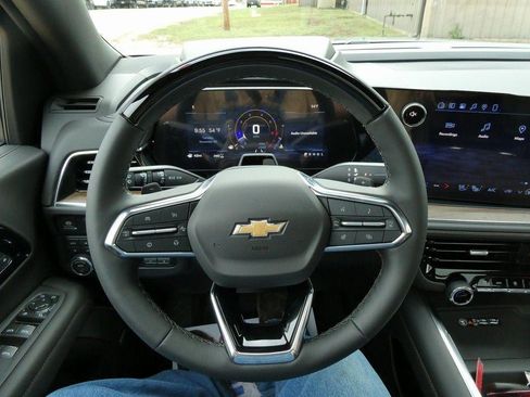 New 2026 Chevrolet Tahoe High Country AWD/4WD image 37