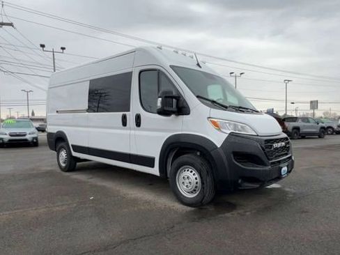 New 2026 RAM ProMaster 2500 w/ Premium Convenience Group image 2