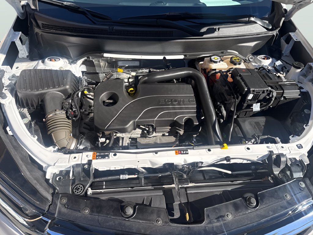 Used 2024 Chevrolet Equinox Premier AWD/4WD image 11