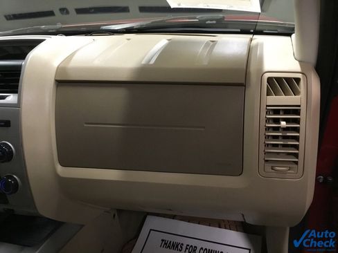 Used 2011 Ford Escape XLT image 42