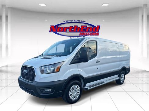 Used 2024 Ford Transit 250 Low Roof w/ Exterior Upgrade Package image 7