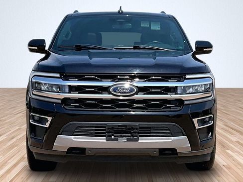 Used 2022 Ford Expedition Max Limited AWD/4WD image 3