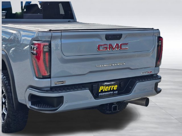 Used 2024 GMC Sierra 2500 AT4 w/ Technology Package AWD/4WD image 13