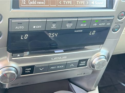 Used 2018 Lexus GX 460 Premium w/ Premium Package AWD/4WD image 14