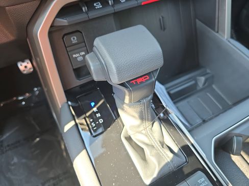 New 2026 Toyota Tundra Limited AWD/4WD image 23