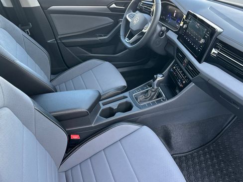 New 2026 Volkswagen Jetta SE image 13