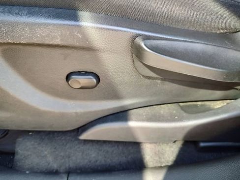 Used 2017 Chevrolet Trax LS image 25