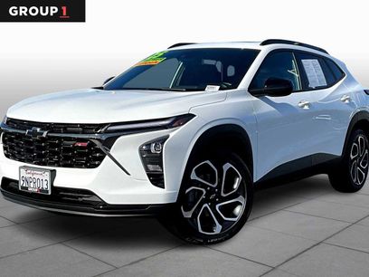 Used 2025 Chevrolet Trax RS w/ Sunroof Package