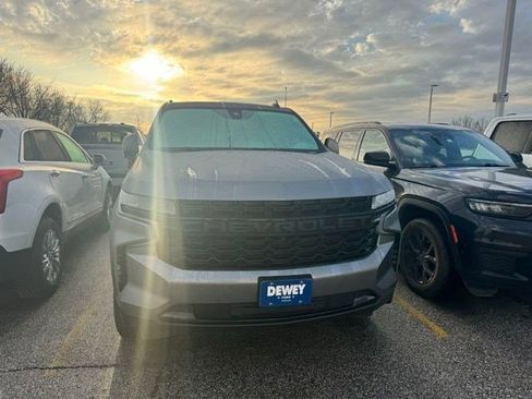 Used 2022 Chevrolet Tahoe RST w/ Luxury Package image 6