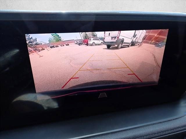 Used 2024 Buick Encore GX Preferred w/ Comfort Package FWD image 21