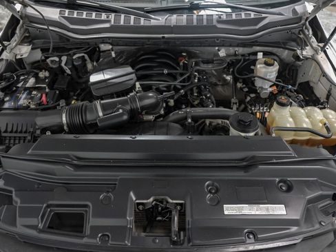 Used 2021 Ford F250 XL w/ Power Equipment Group image 46