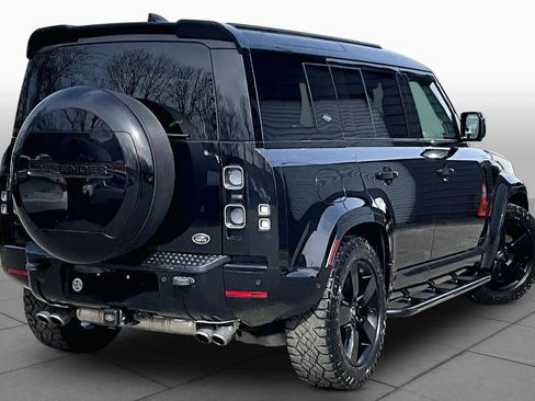 Used 2023 Land Rover Defender 110 V8 AWD/4WD image 13
