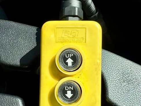 Used 2016 RAM 4500 Tradesman image 10