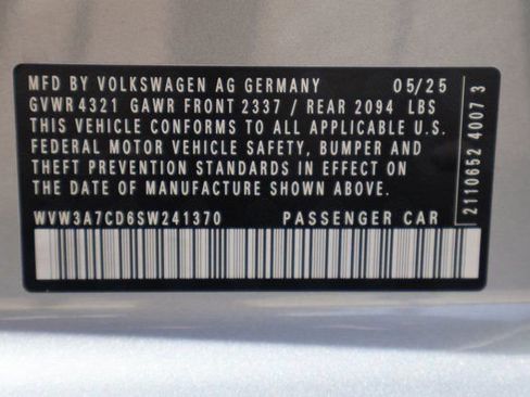 New 2025 Volkswagen GTI SE image 27