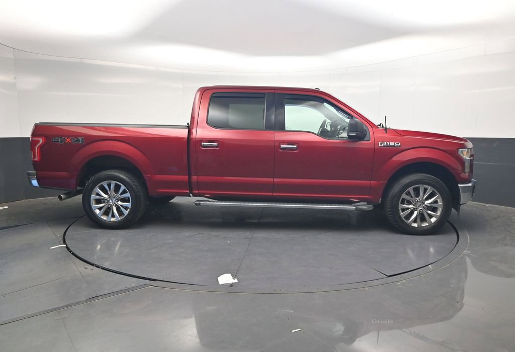 Used 2017 Ford F150 XLT w/ Equipment Group 302A Luxury AWD/4WD image 3