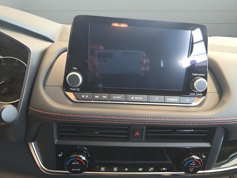 New 2026 Nissan Rogue SV image 15