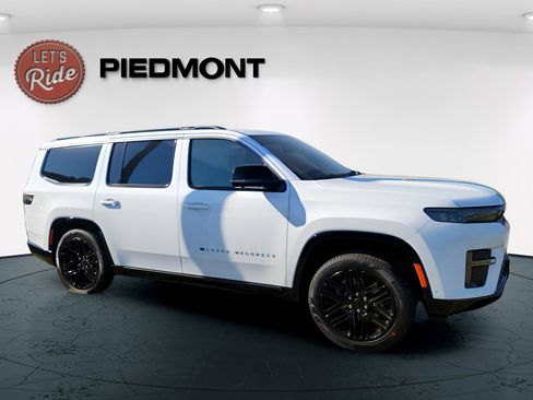 New 2026 Jeep Grand Wagoneer Limited AWD/4WD image 5