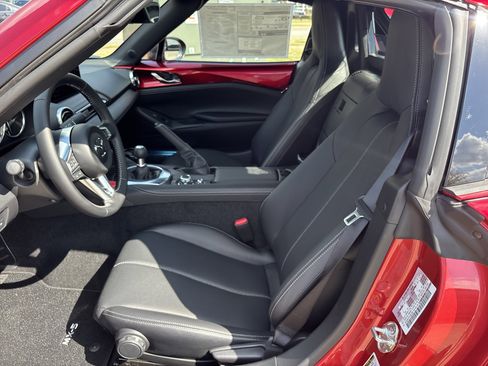 New 2026 MAZDA MX-5 Miata RF Grand Touring RWD image 14