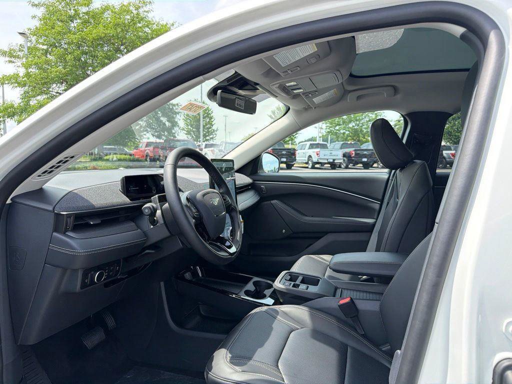 New 2026 Ford Mustang Mach-E Premium AWD/4WD image 26