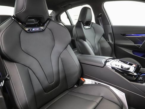 New 2026 BMW M5 w/ Carbon Package image 34