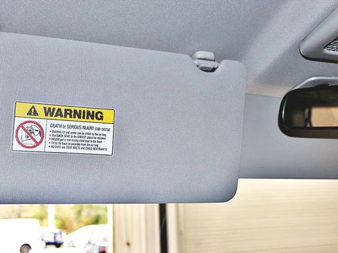 Used 2005 Honda Element EX image 22