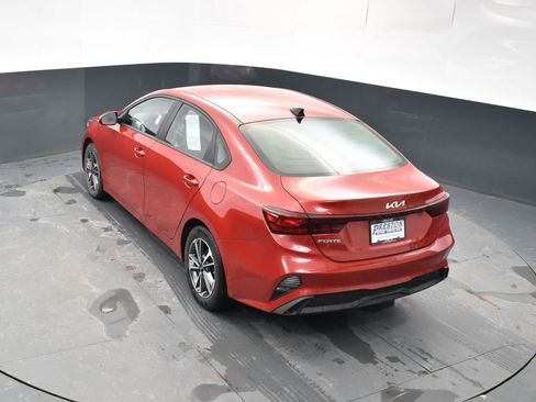 Certified 2023 Kia Forte LXS w/ LXS Technology Package image 31