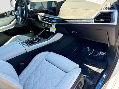 New 2026 BMW X5 xDrive50e w/ Executive Package AWD/4WD image 14