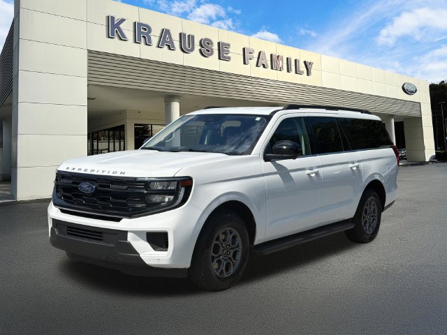 Certified 2025 Ford Expedition Max Active RWD image 3