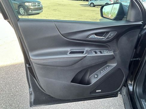 Used 2019 Chevrolet Equinox Premier image 14