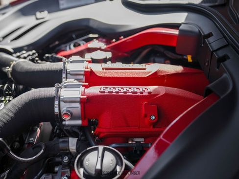 Used 2019 Ferrari Portofino image 30