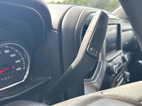 Certified 2020 Chevrolet Silverado 1500 LT RWD image 15