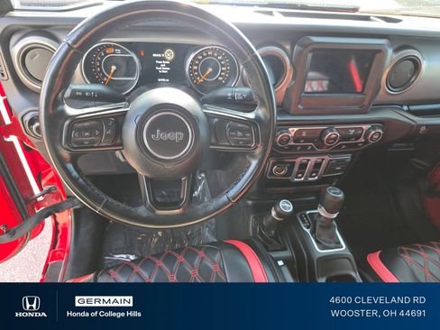 Used 2020 Jeep Wrangler Sport AWD/4WD image 7