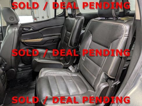 Used 2018 GMC Acadia Denali w/ Technology Package AWD/4WD image 15