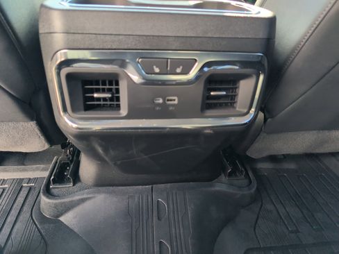 Used 2025 GMC Sierra 2500 SLT w/ SLT Premium Package image 32