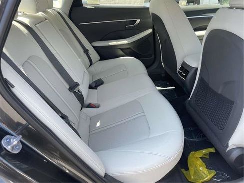 New 2025 Hyundai Sonata SEL image 12