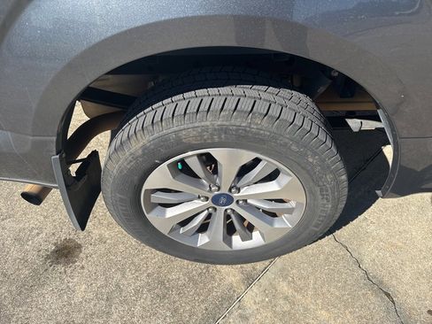 Used 2017 Ford F150 XL w/ Equipment Group 101A Mid image 19