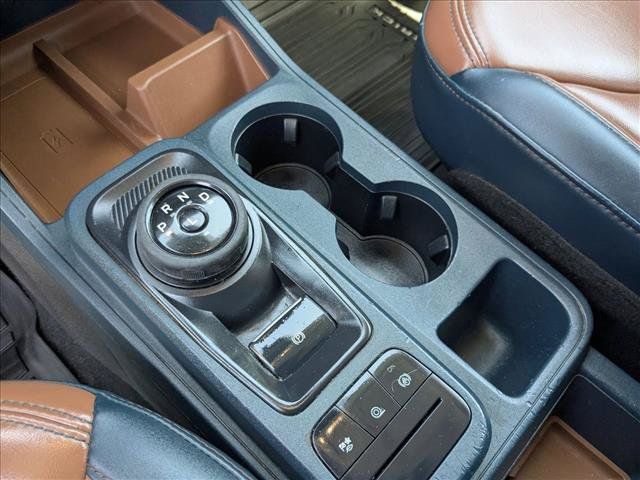 Used 2022 Ford Maverick Lariat w/ Lariat Luxury Package FWD image 12