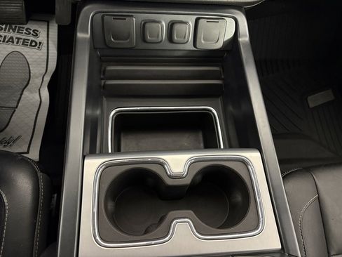 Used 2017 GMC Sierra 1500 SLT w/ SLT Premium Package image 28