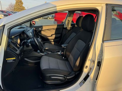Used 2015 Kia Forte EX image 22